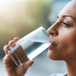 7 Tips untuk Menghindari Dehidrasi dan Menjaga Ginjal Sehat