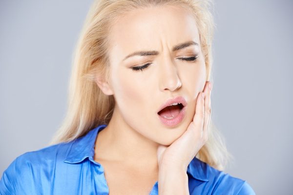 10 Langkah Pertolongan Pertama Saat Rahang Terkunci 10 Langkah Pertolongan Pertama Saat Rahang Terkunci