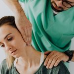 7 Tips Menghadapi Sindrom Impingement Bahu